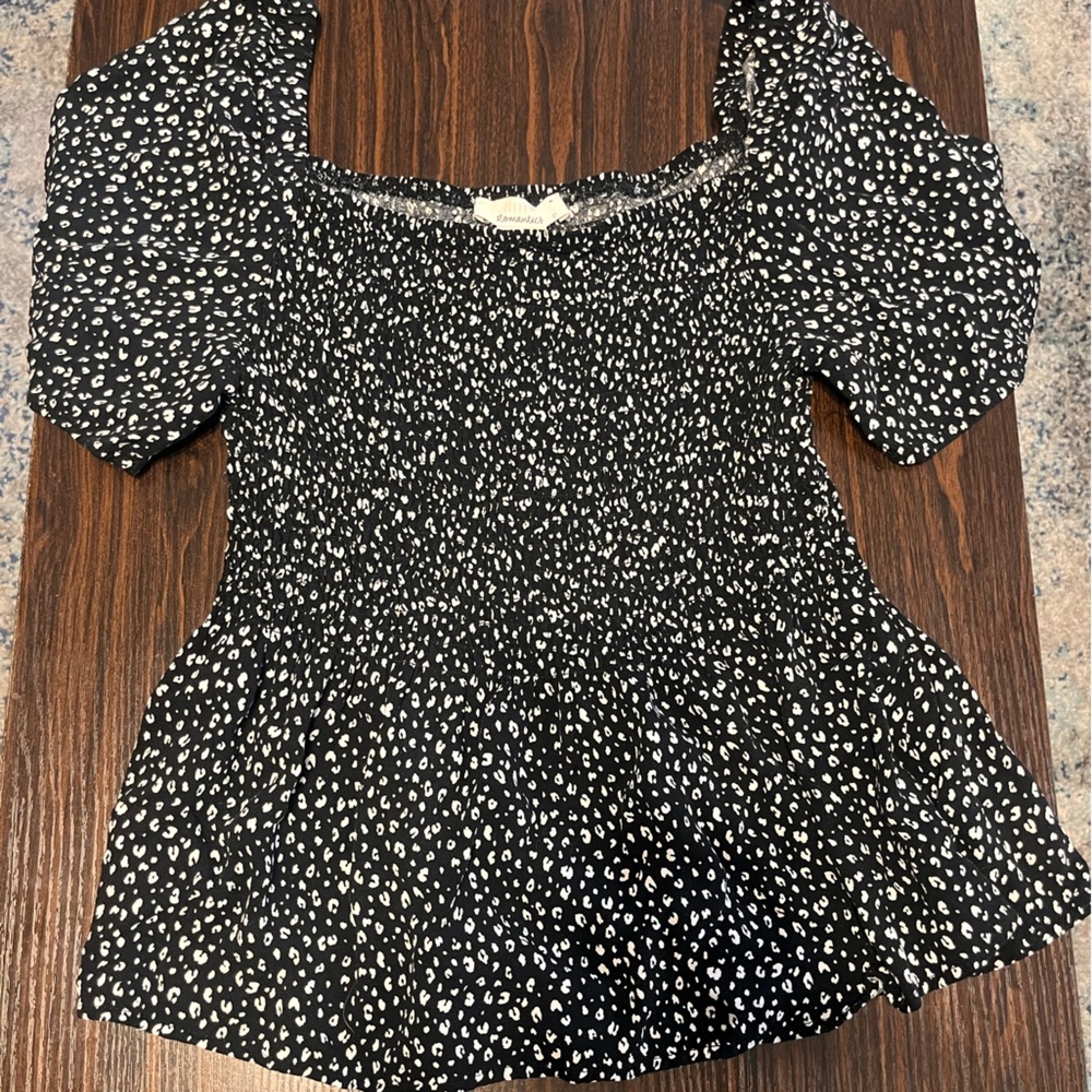 URBAN Romantics Smocked Puff Sleeve Babydoll Blouse Women's Size Large